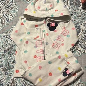 Gap minnie sweatsuit